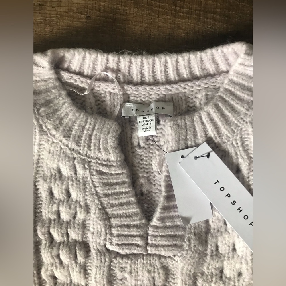 Topshop Knitted Textured Cable Jumper in Lilac - UK S / US 4-6 - NWT - Picture 4 of 10